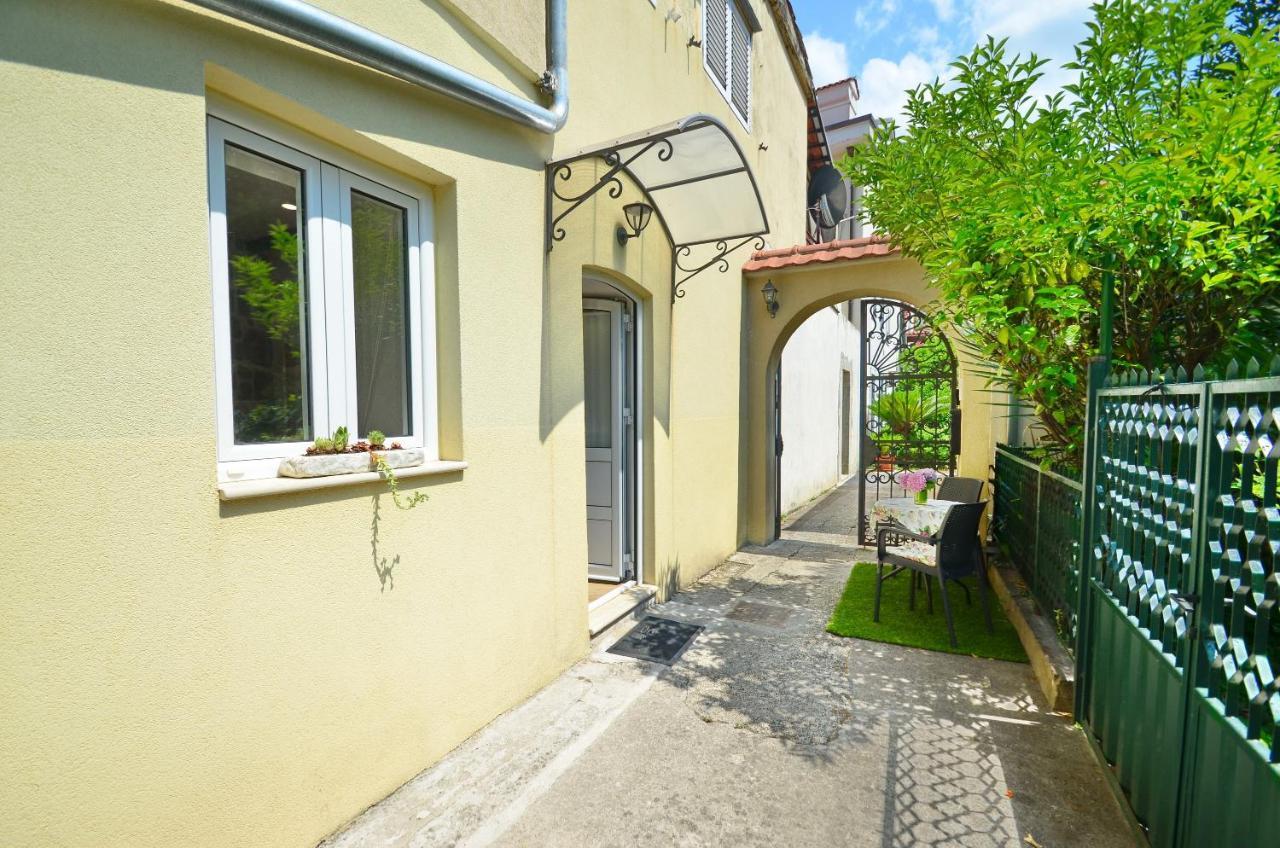 Kotor Center W Apartment Екстериор снимка