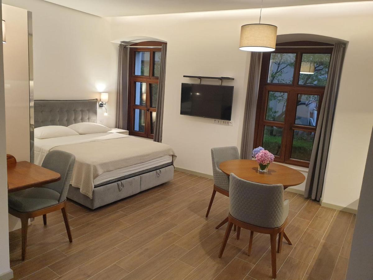 Kotor Center W Apartment Екстериор снимка