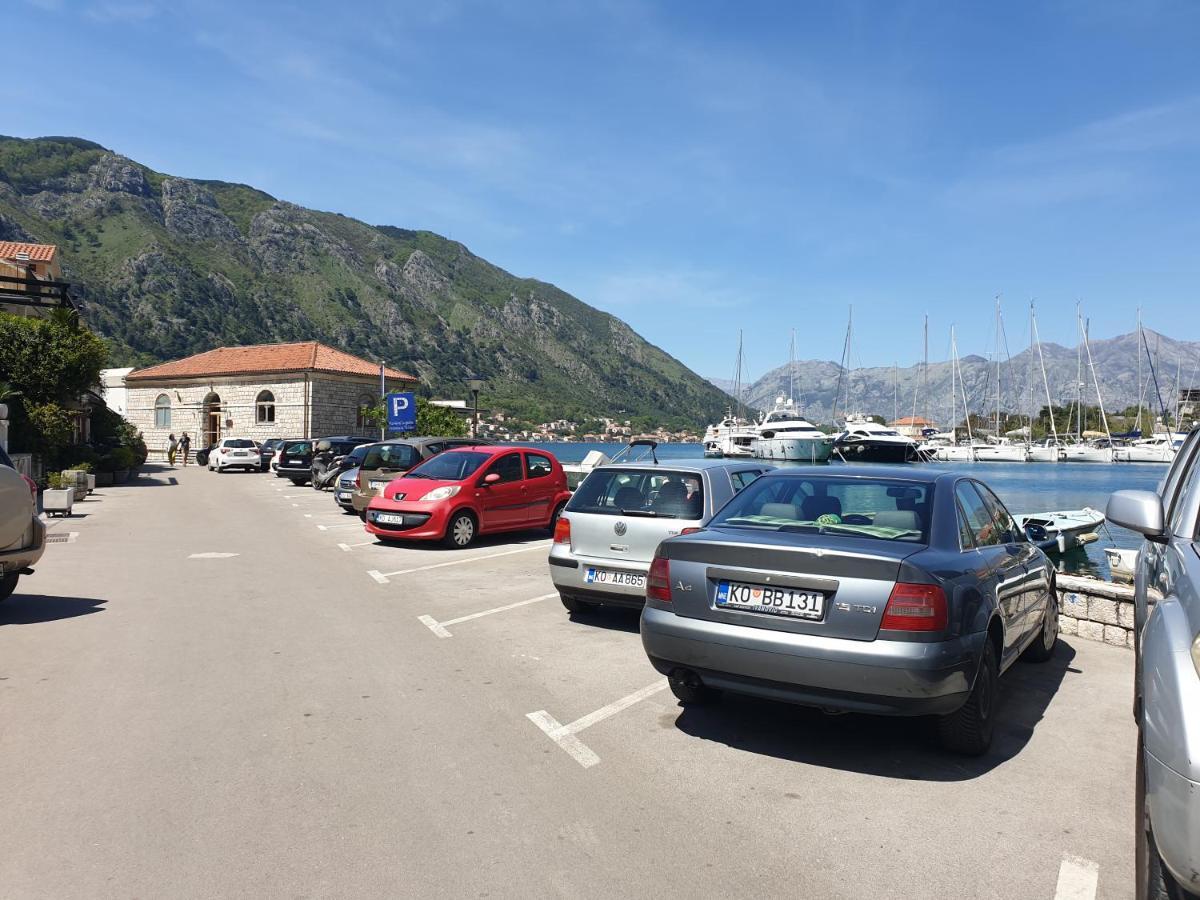Kotor Center W Apartment Екстериор снимка